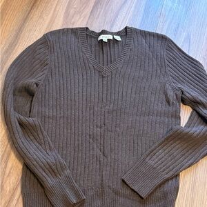 Soft V-Neck Sweater in Rich Brown